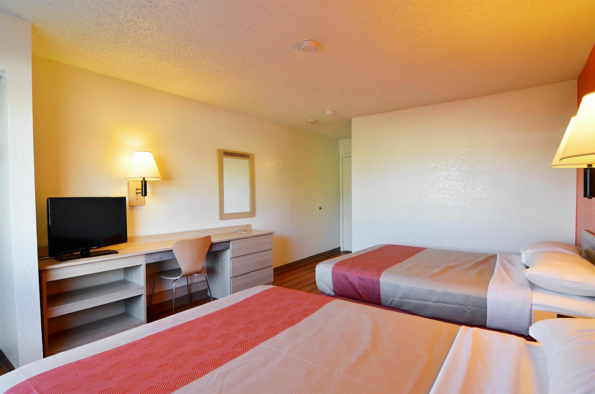 Motel 6-North Palm Springs, Ca - North Экстерьер фото
